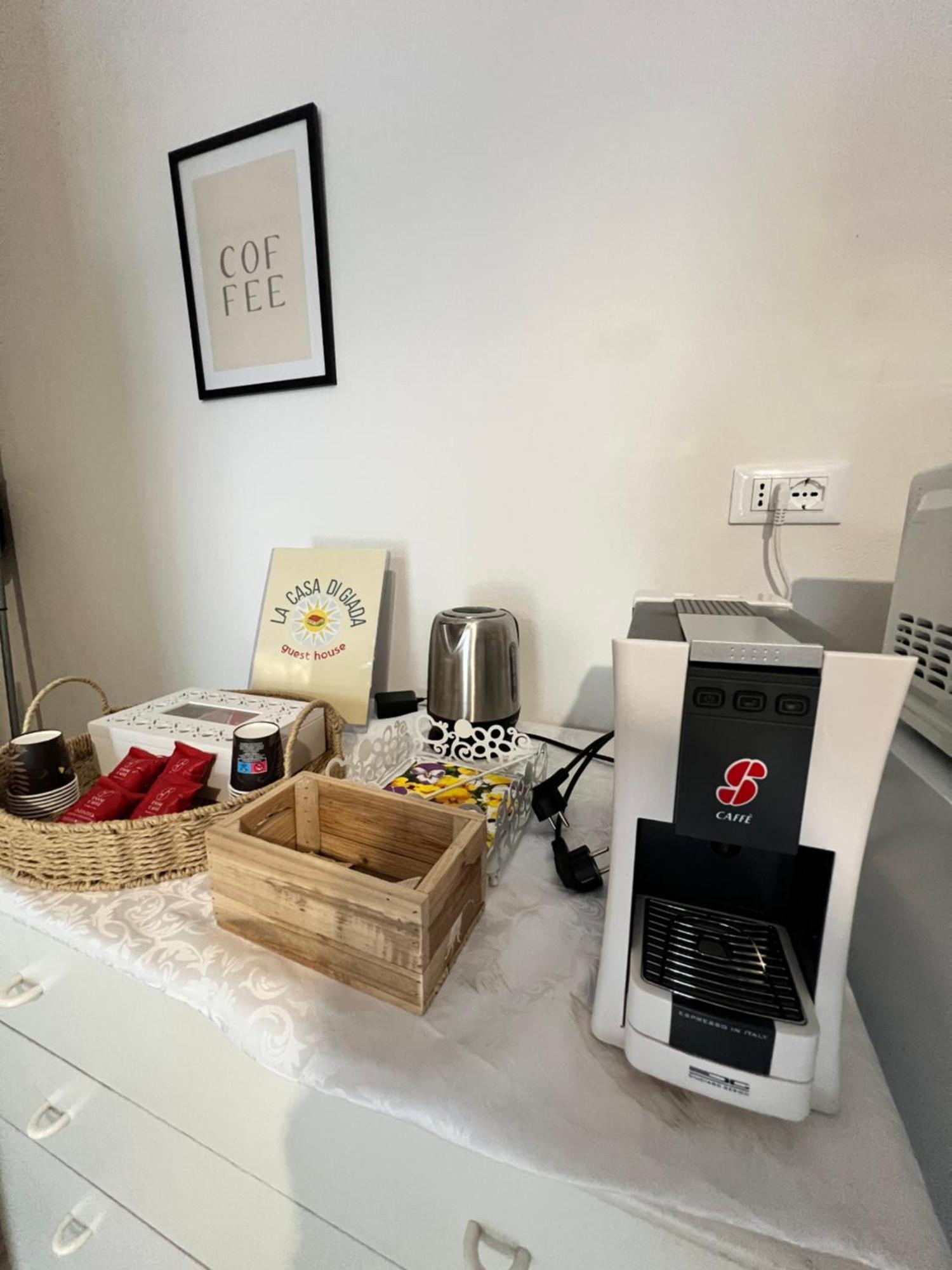 Guesthouse La Casa Di Giada Uscita Autostrada Di אימולה מראה חיצוני תמונה